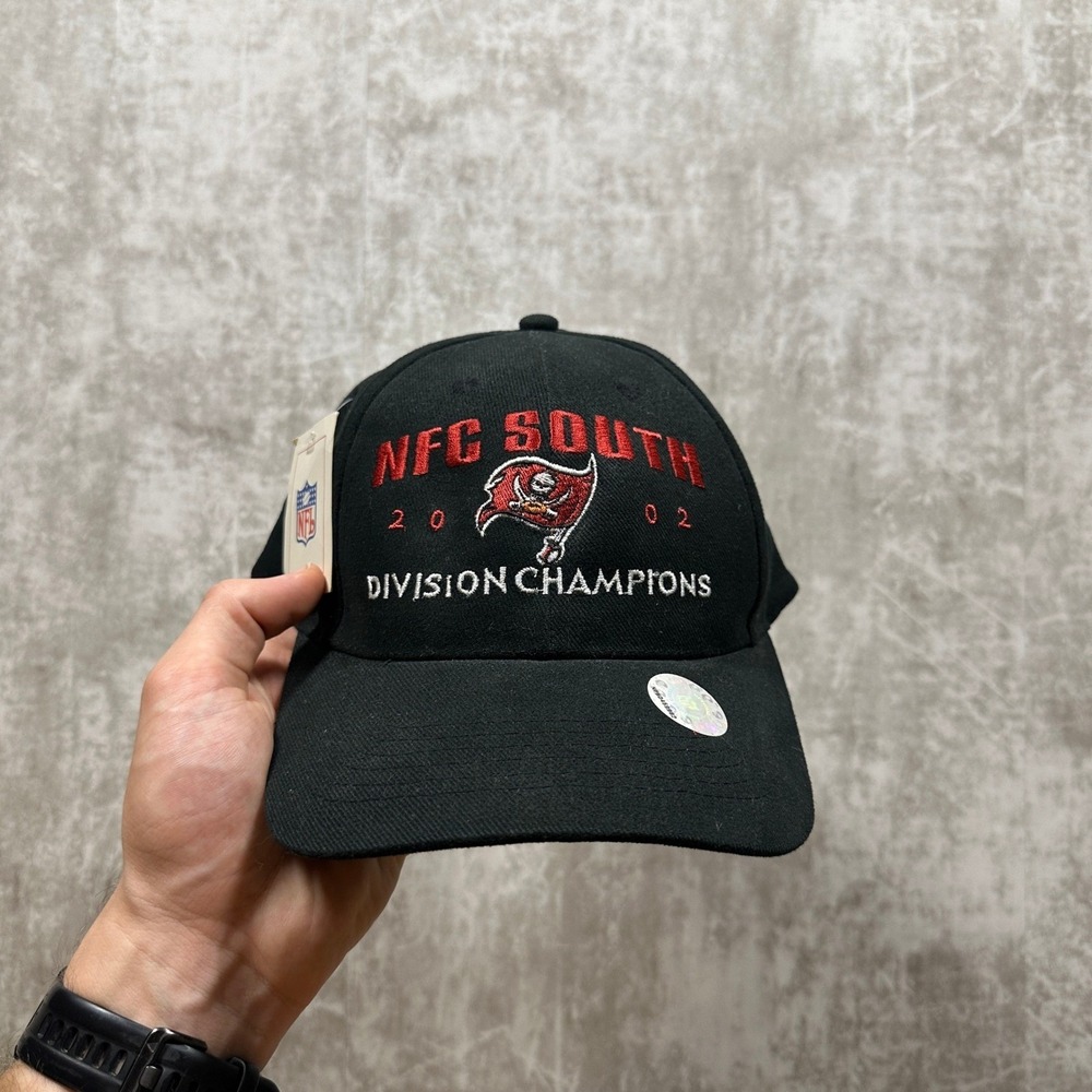 Headmaster Inc Baseball Cap Men OSFA Black 2002 NFC South Champions Bucs Hat